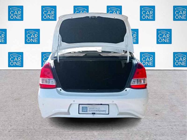 e8b688cc-a9aa-40cf-b29a-6cc4a53674ca