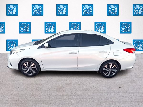 73b8aed6-b2e1-4ccd-9705-88ba4b699709