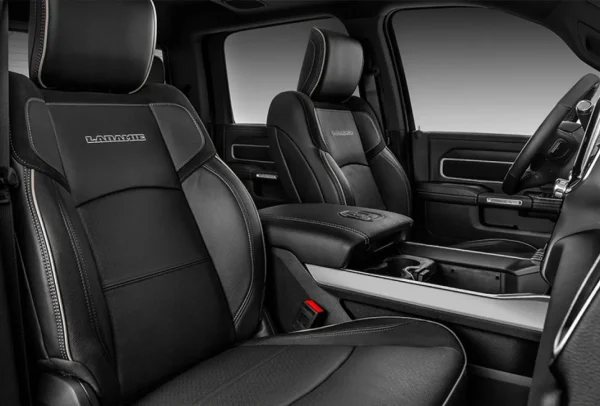 RAM 2500 Laramie 6.7 L TD AT6 4*4