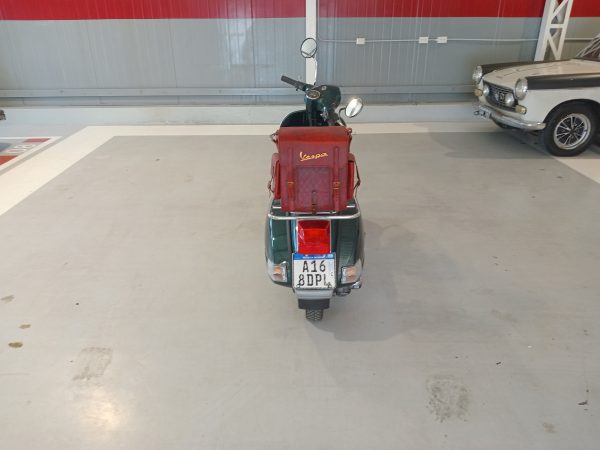 VESPA P 200 E