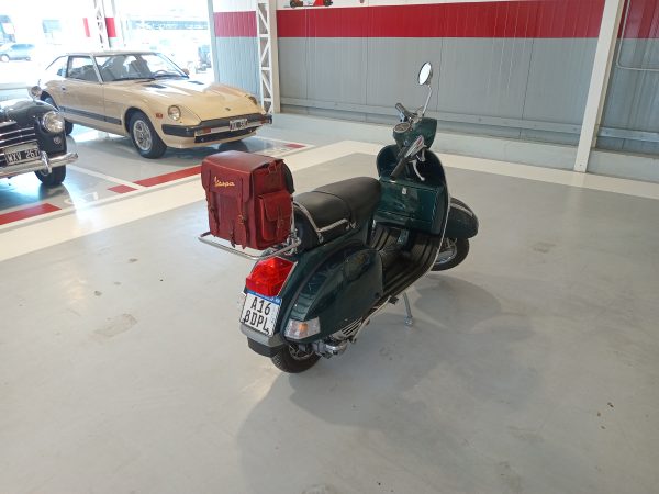 VESPA P 200 E