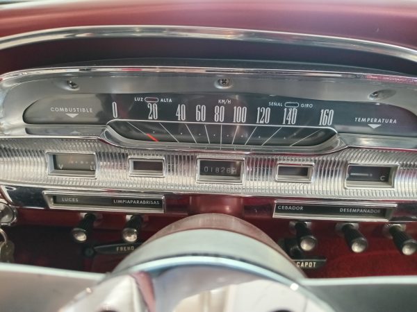 FORD FALCON FUTURA COUPE DESCAPOTABLE