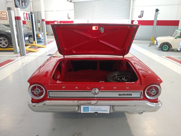 FORD FALCON FUTURA COUPE DESCAPOTABLE